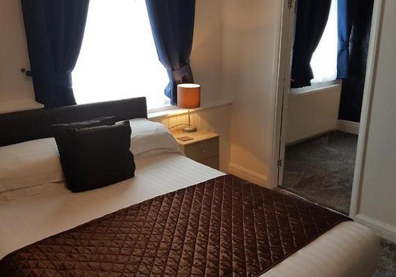 The Cumbrian Hotel Blackpool Eksteriør bilde