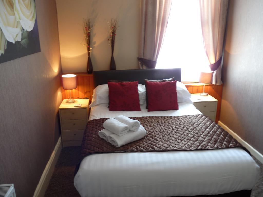 The Cumbrian Hotel Blackpool Eksteriør bilde