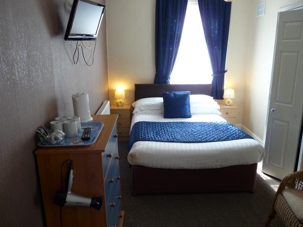 The Cumbrian Hotel Blackpool Eksteriør bilde